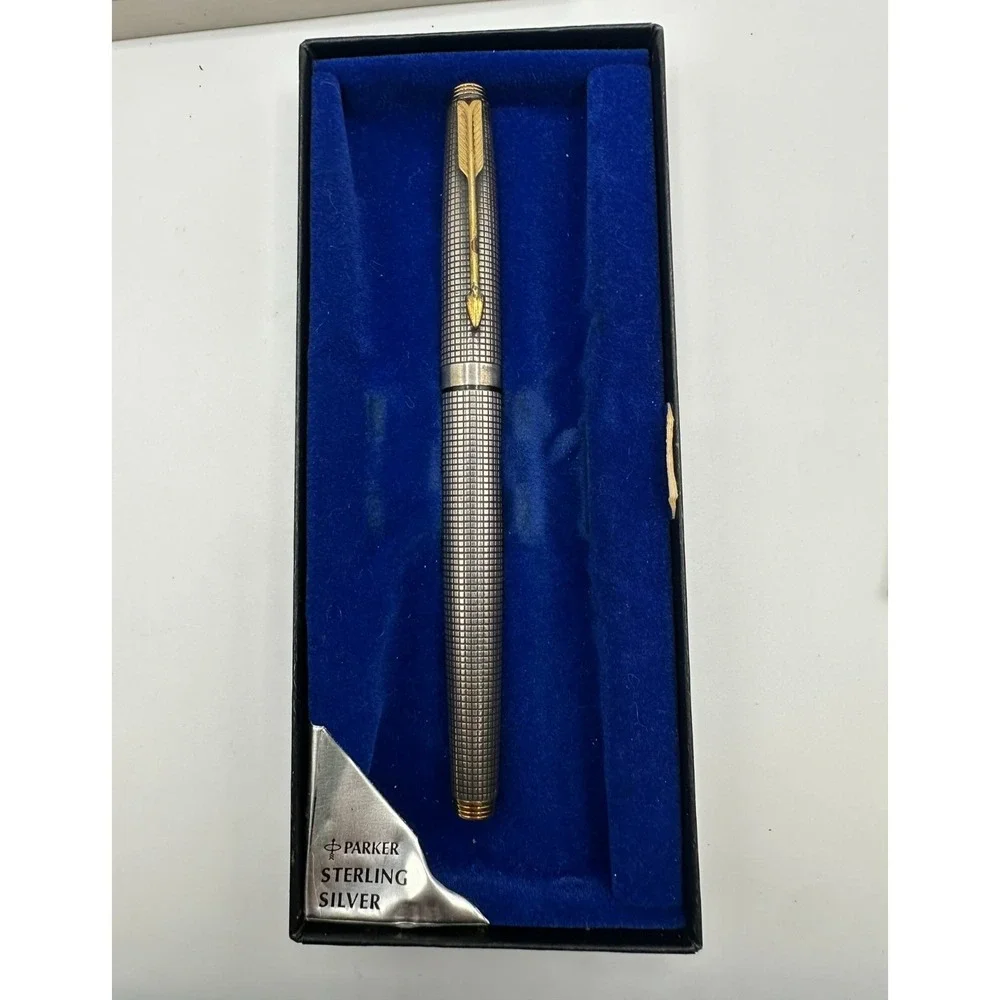 PARKER 75 Ciselé Sterling Silver 14K F Nib Fountain Pen
